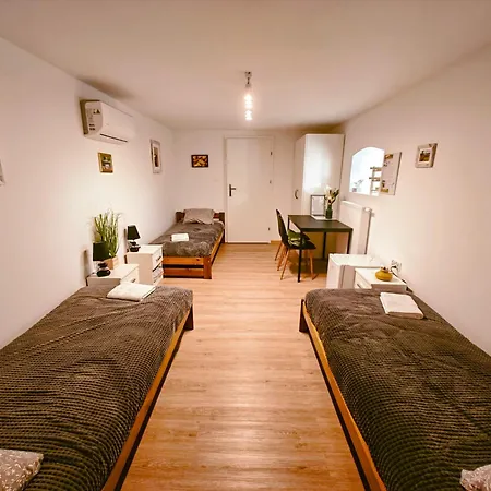 Winnica Novi - Country house Cianowice Duze